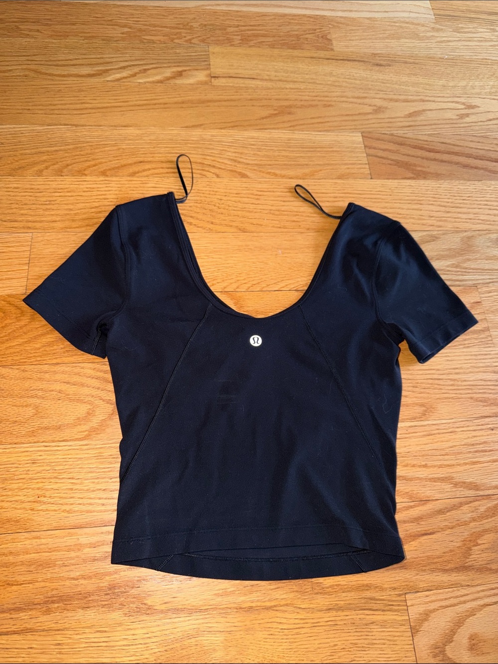 lululemon athletica Lululemon Black Align Cropped V-Neck Short Sleeve Size 2 - Picture 3 of 6